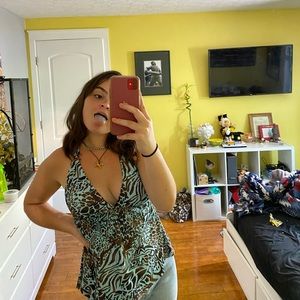 thrifted light blue and brown early 2000’s tie top! size medium